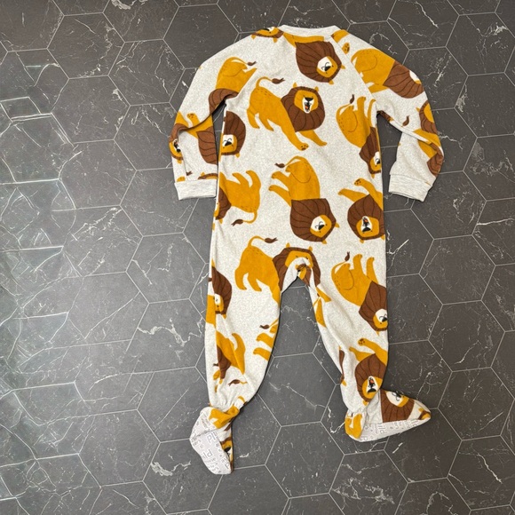 3/$24 Carter's Brown and Yellow Lion Print Footie - Picture 4 of 4